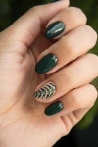 Go_green_nail_art_2024