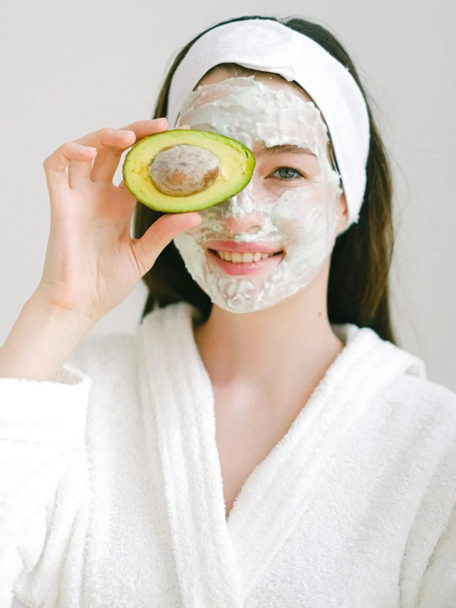 3 DIY Face Masks for Radiant Skin before Monday