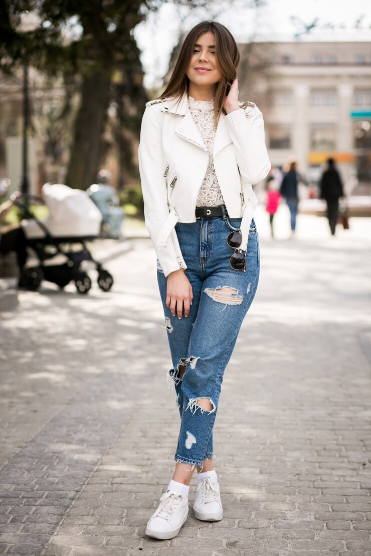 Denim Outfit ideas on Valentine Day1
