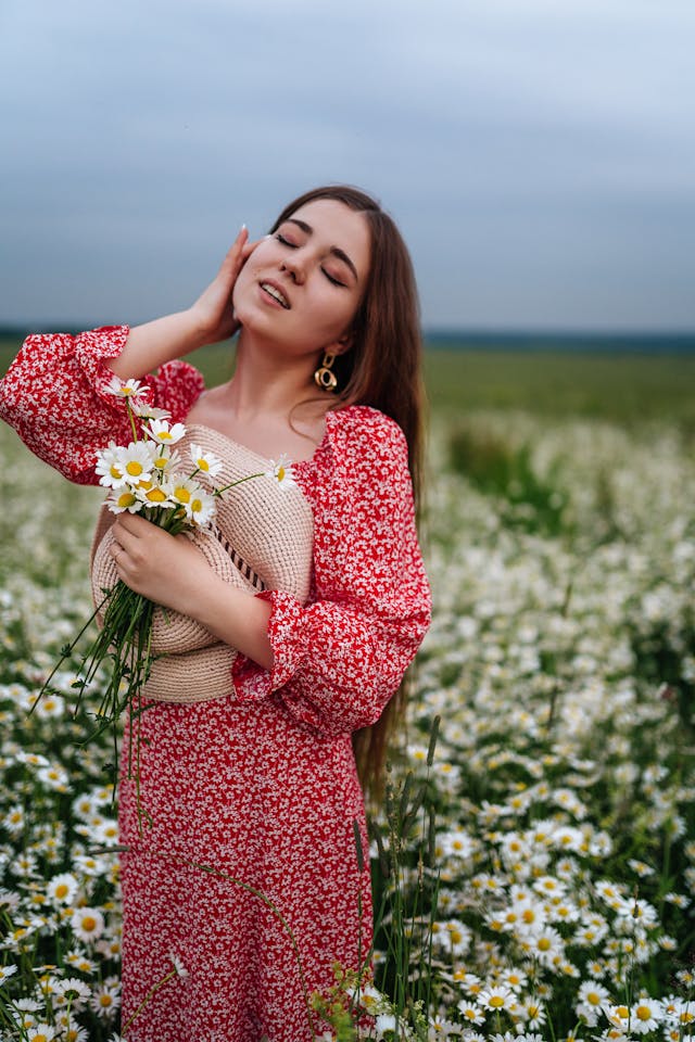Floral Maxi Dress for a Daytime Date on Valentine Day8