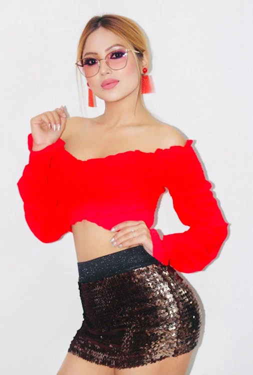Stylish Skirt with a Blouse on Valentine Day8