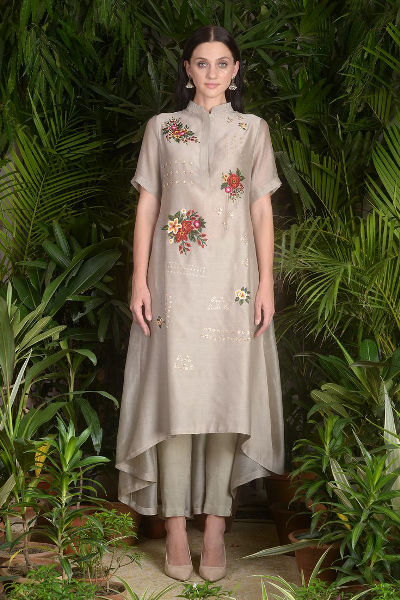 3-High-Low Kurtis for Petite & Curvy Figures