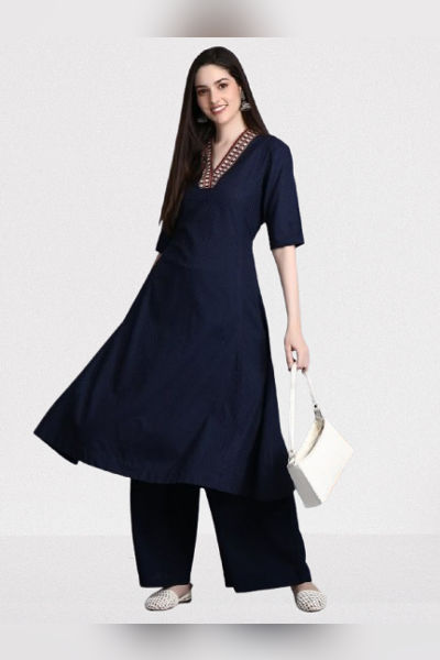 3-a-line kurtis design for apple body shape