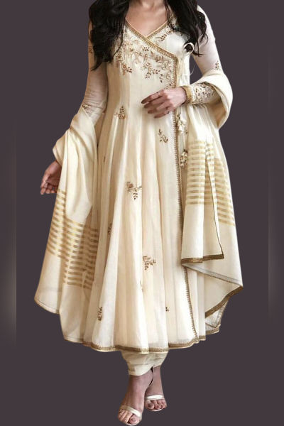 4-Angrakha Kurtis for Hourglass Body shape