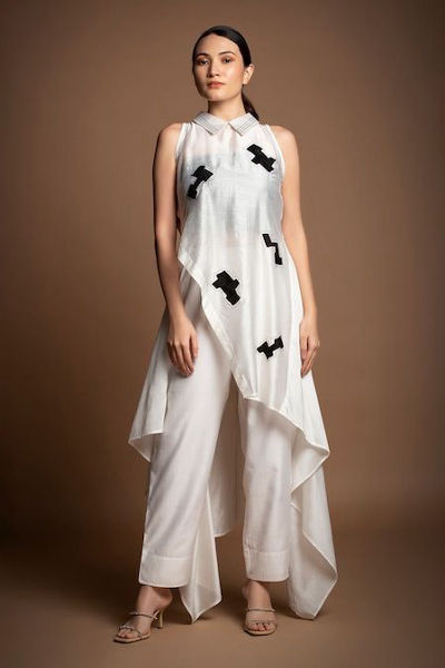4-High-Low Kurtis for Petite & Curvy Figures