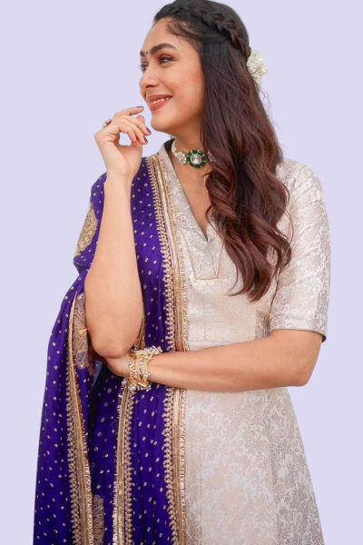 Simple Cotton Suit with Statement Dupatta